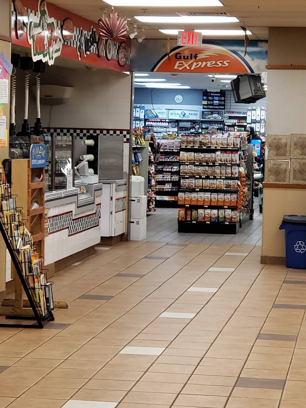 McDonalds | cafe | 50 North St, Blandford, MA 01008, USA | 4138482518 OR +1 413-848-2518