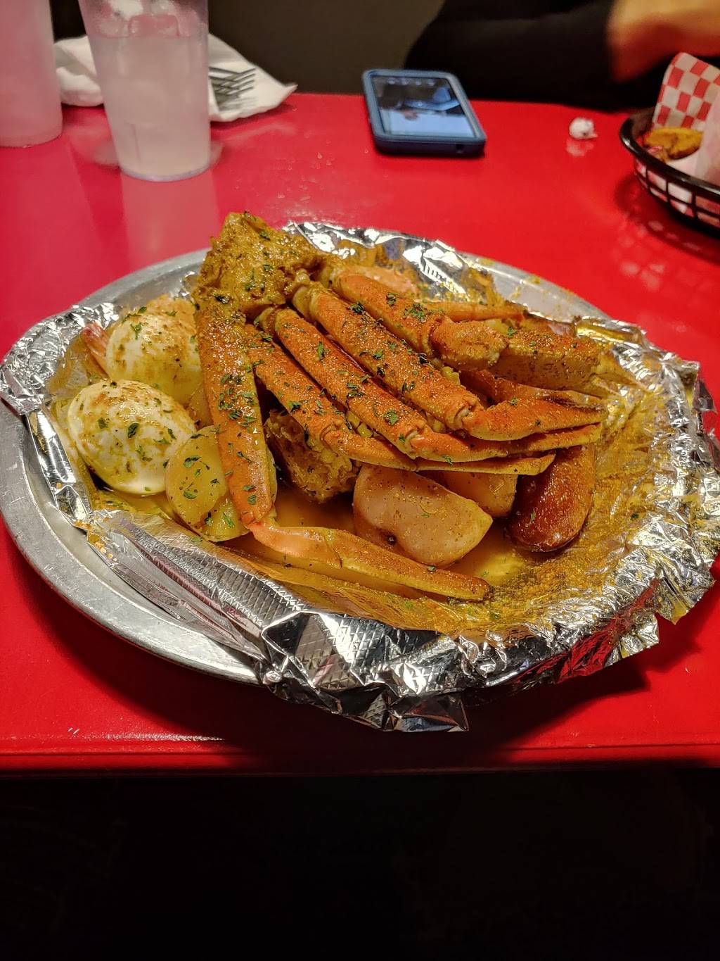 Krab Kingz | restaurant | 706 Grayson Hwy #300, Lawrenceville, GA 30046, USA | 4702821267 OR +1 470-282-1267