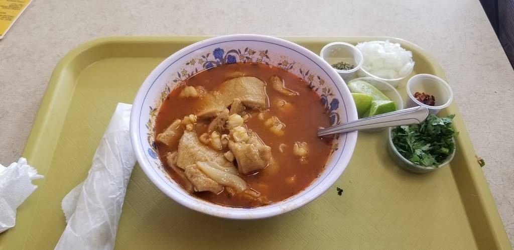 Ernestos Mexican Taco Shop | restaurant | 8845 SW 107th Ave, Miami, FL 33176, USA | 3054127250 OR +1 305-412-7250