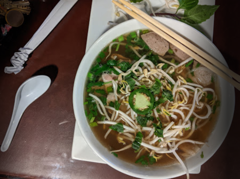 Pho Em | restaurant | 640 W Debbie Ln # 170, Mansfield, TX 76063, USA | 8174054299 OR +1 817-405-4299