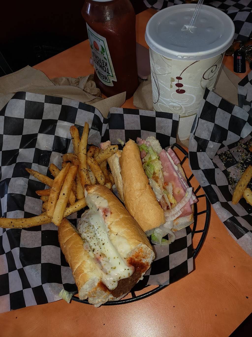 Angelos Pasta and Deli | meal delivery | 4011 Norbeck Rd, Rockville, MD 20853, USA | 3019291980 OR +1 301-929-1980