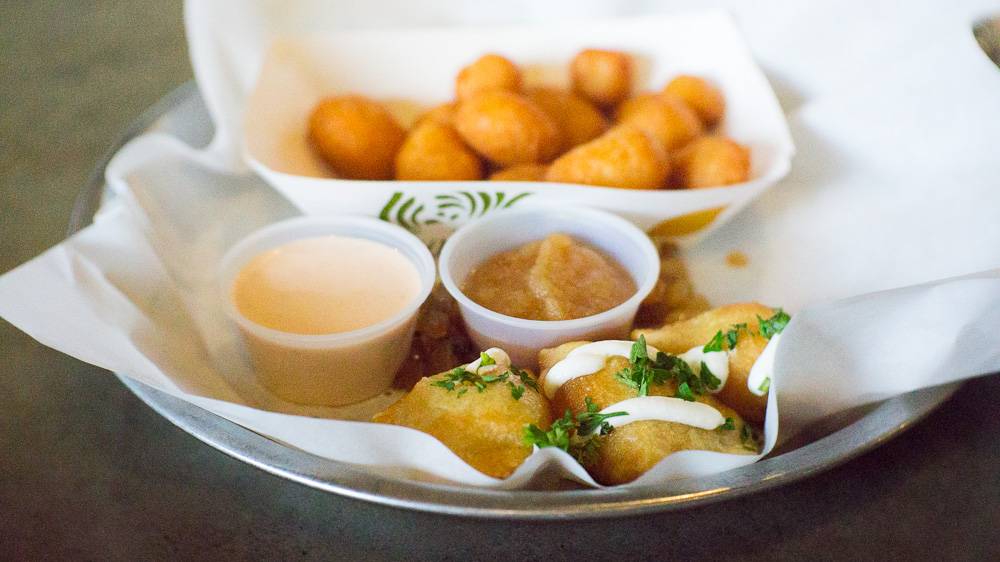 Chuburger | restaurant | 3490 Larimer St, Denver, CO 80205, USA | 7206689167 OR +1 720-668-9167