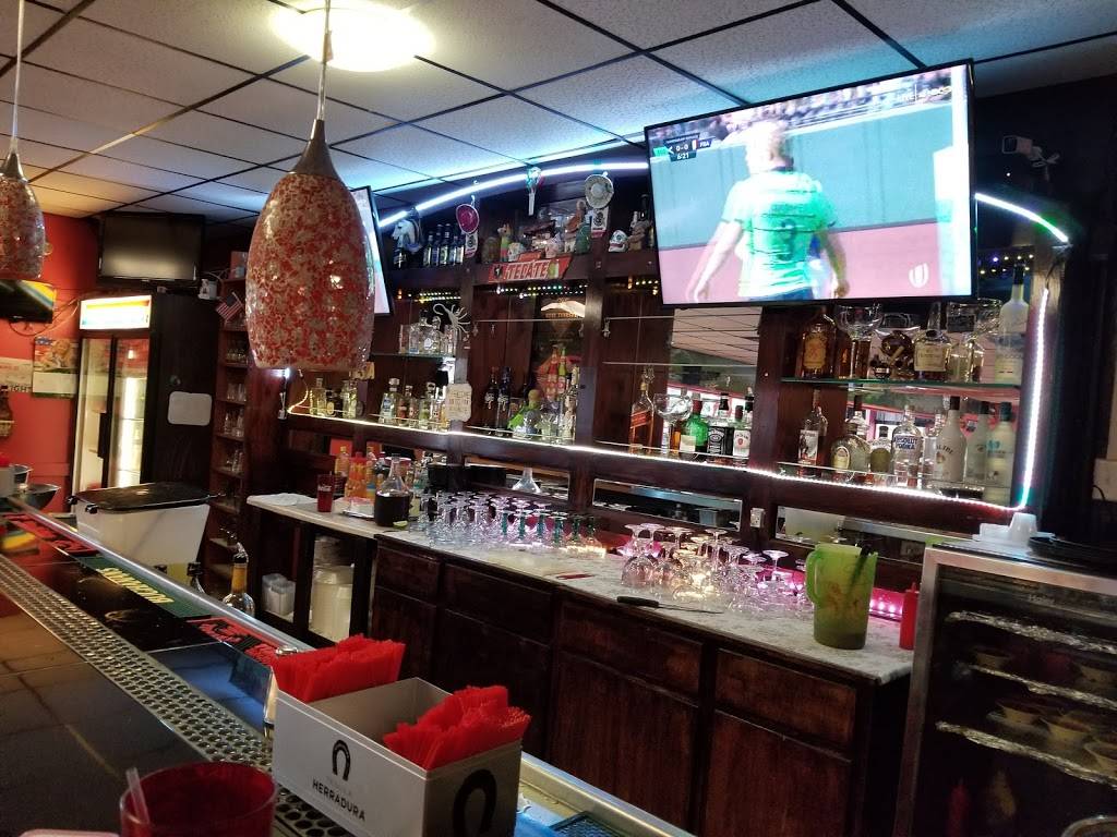 El Huarache Azteca | restaurant | 2020 Bayshore Blvd, Dunedin, FL 34698, USA | 7273307648 OR +1 727-330-7648