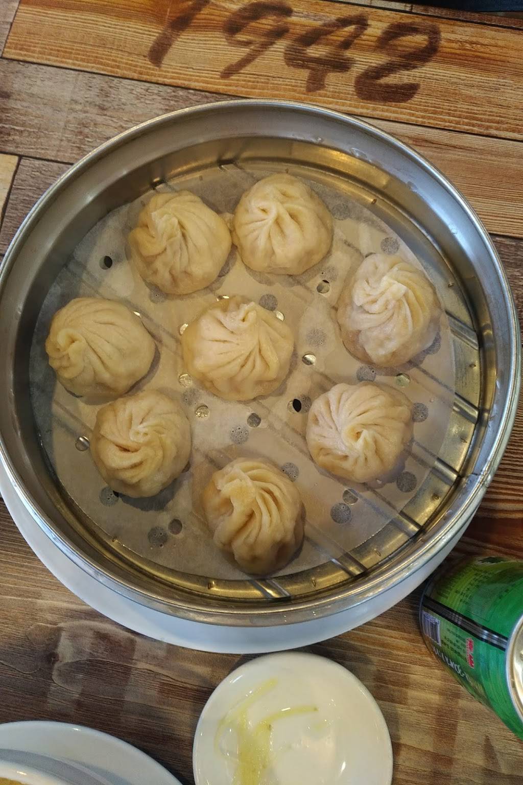 Mins Dumpling House | restaurant | 1297 E Ontario Ave, Corona, CA 92881, USA | 9512728988 OR +1 951-272-8988