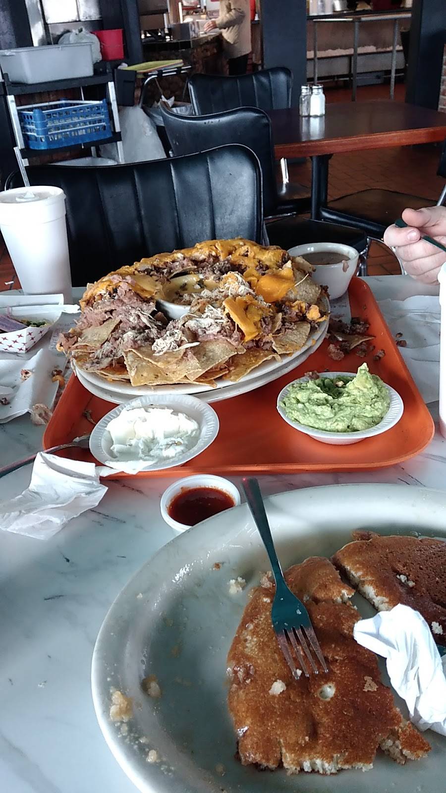 Chachos | restaurant | 6757 Poss Rd, San Antonio, TX 78238, USA | 2105208717 OR +1 210-520-8717