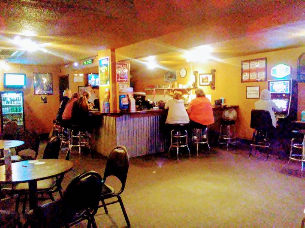 Rounders Bar and Lotto | restaurant | 11416 NE Halsey St, Portland, OR 97220, USA | 5032574510 OR +1 503-257-4510