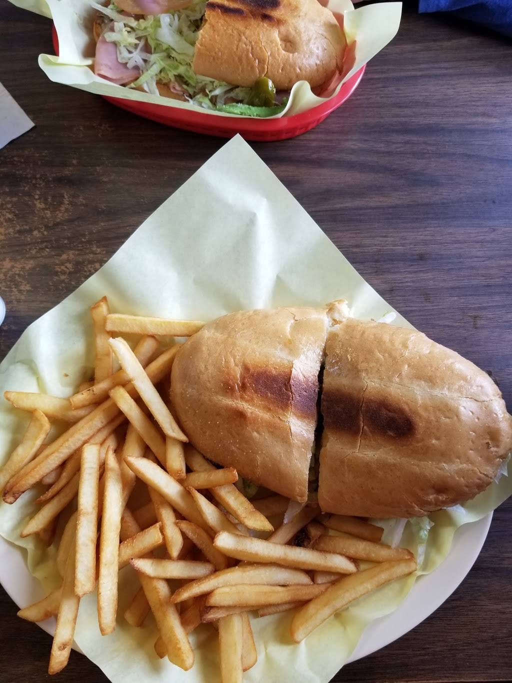 Tortas Y Tacos El Jacalito | restaurant | 1902 E Main St, Grand Prairie, TX 75050, USA | 9726420532 OR +1 972-642-0532