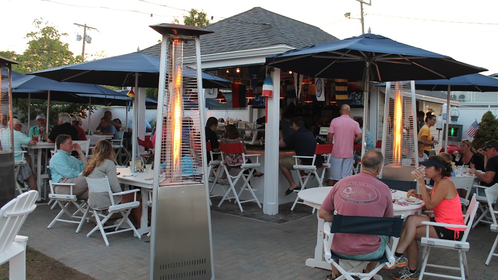 Black Cat Harbor Shack | restaurant | 159 Ocean St, Hyannis, MA 02601, USA | 5089572713 OR +1 508-957-2713