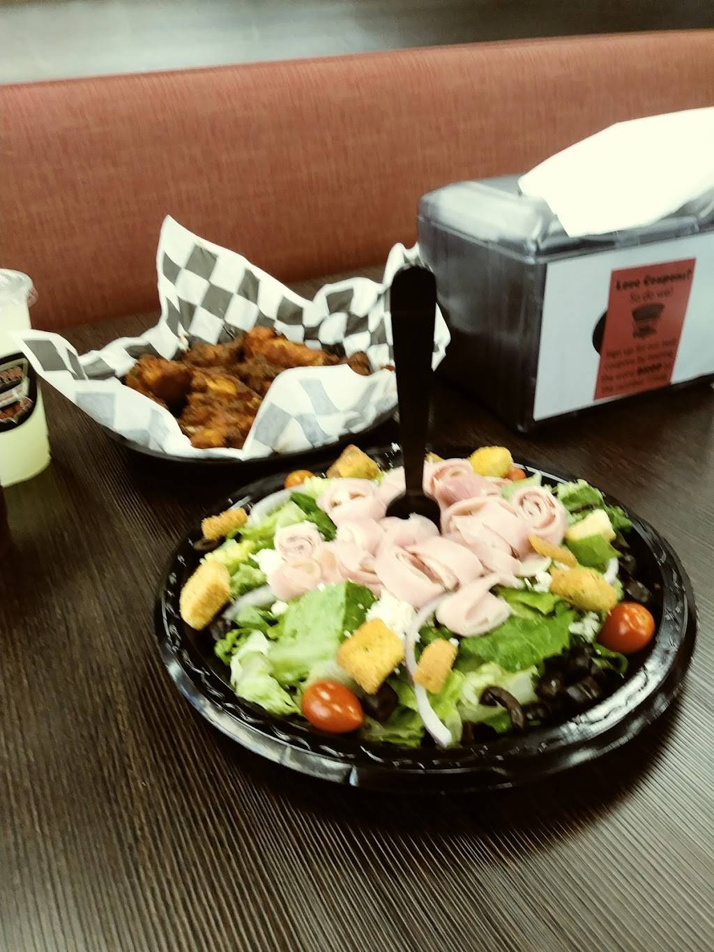 Boston House of Pizza | restaurant | 3332 S Mooney Blvd, Visalia, CA 93277, USA | 5596251235 OR +1 559-625-1235