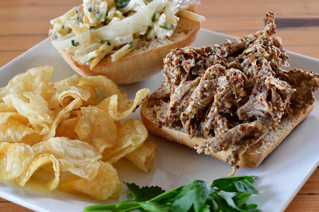 Lineage Brewing | restaurant | 2971 N High St, Columbus, OH 43202, USA | 6144613622 OR +1 614-461-3622