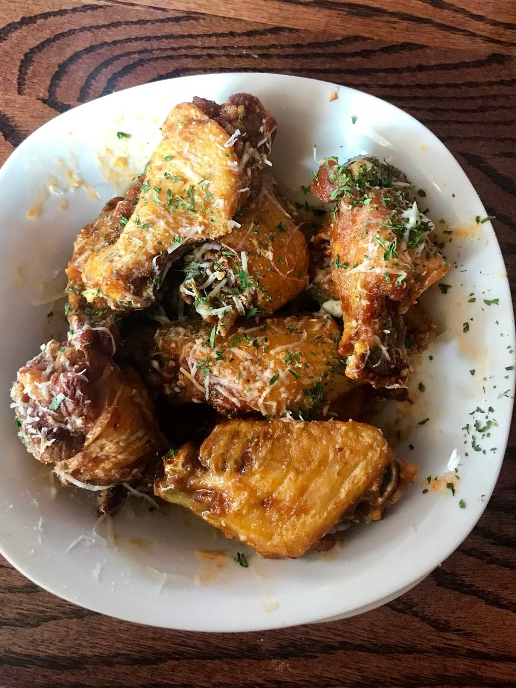 Tillies Tavern & Grill | restaurant | 31 E Magnolia Ave, Eustis, FL 32726, USA | 3526027929 OR +1 352-602-7929