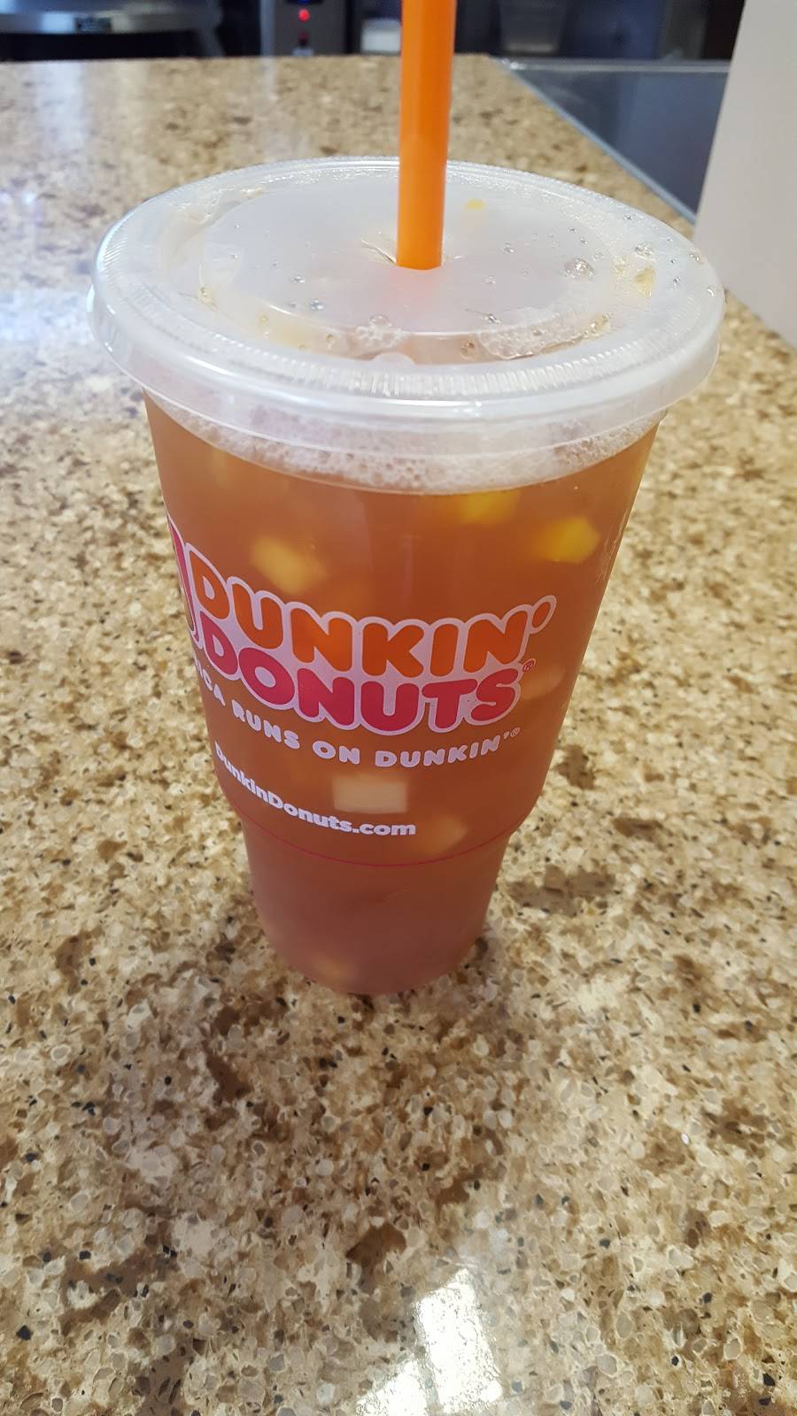 Dunkin | bakery | 1811 S West Ave, Freeport, IL 61032, USA | 8156168277 OR +1 815-616-8277