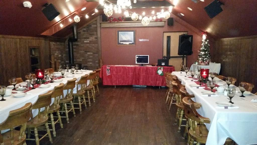 Village Inn | restaurant | 165 High St, Auburn, ME 04210, USA | 2077827796 OR +1 207-782-7796