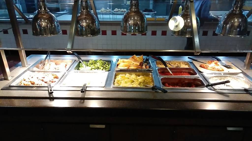 HomeTown Buffet | restaurant | 704 Southland Mall, Hayward, CA 94545, USA | 5107821200 OR +1 510-782-1200