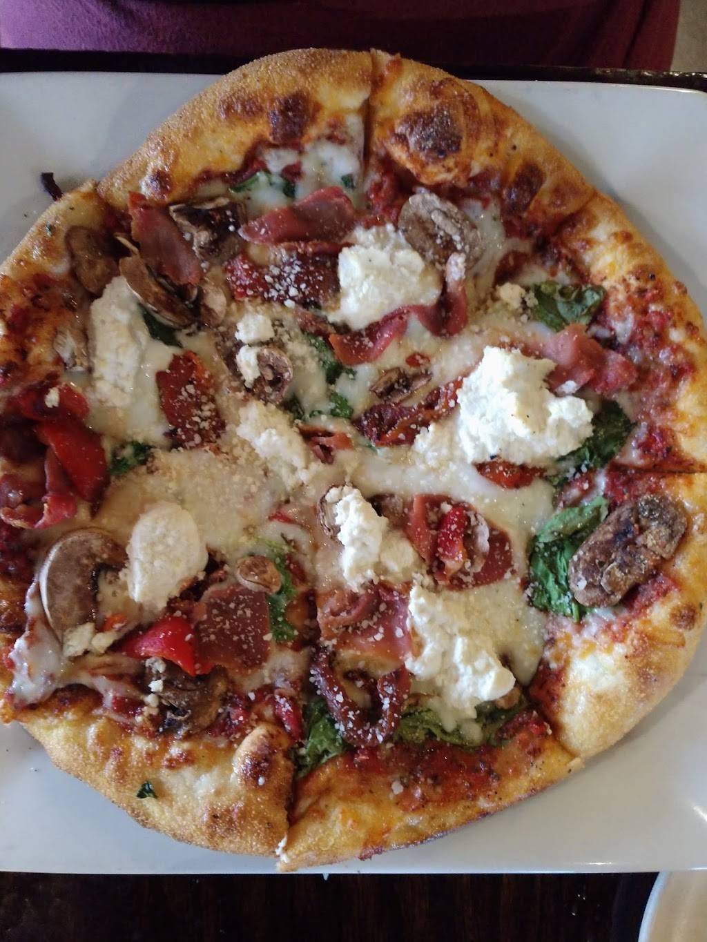 Sixty East Italian Cucina & Martini Bar | restaurant | 2219 60th Ave E, Ellenton, FL 34222, USA | 9417227990 OR +1 941-722-7990