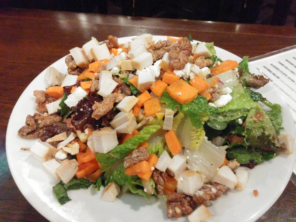 Black Horse Tavern & Grill | restaurant | 1825 Hamner Ave, Norco, CA 92860, USA | 9512782771 OR +1 951-278-2771