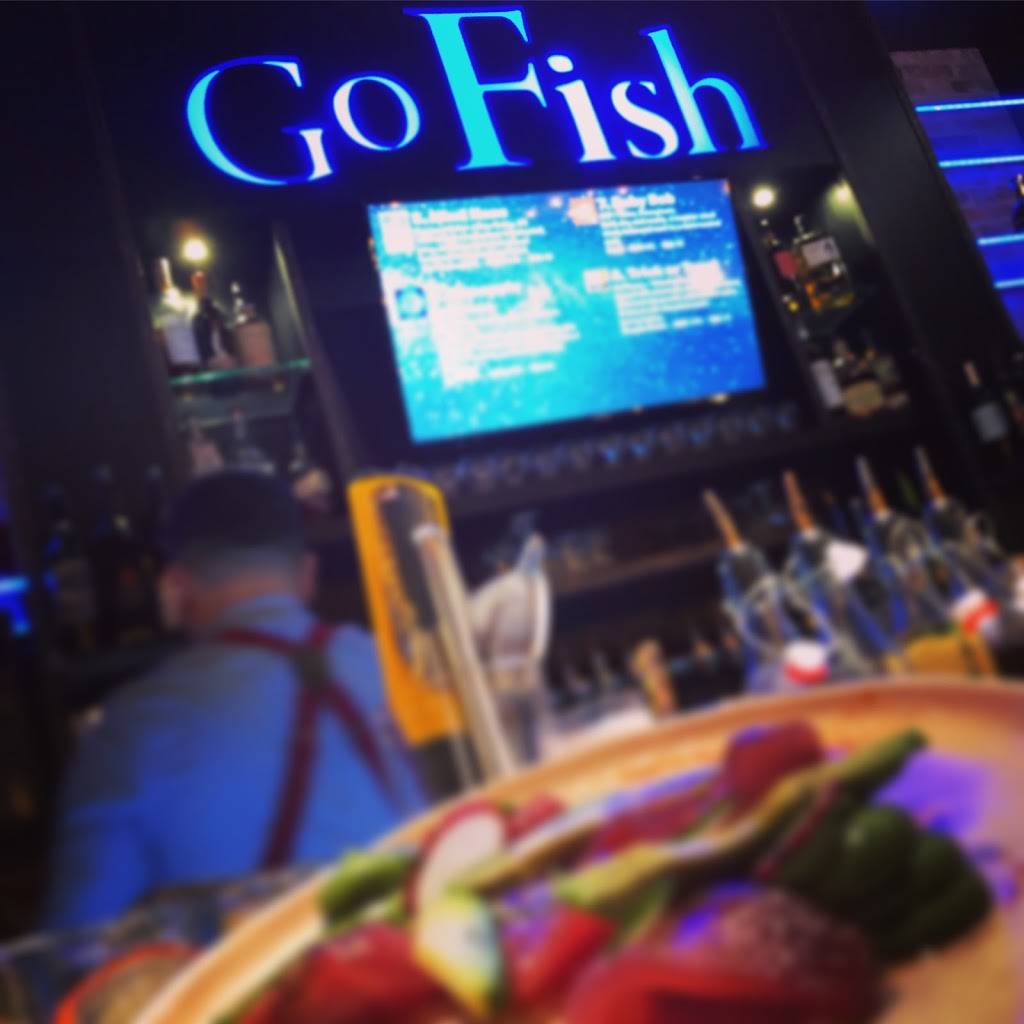 Go Fish Restaurant | restaurant | 301 S Hull St, Sinking Spring, PA 19608, USA | 6103766446 OR +1 610-376-6446