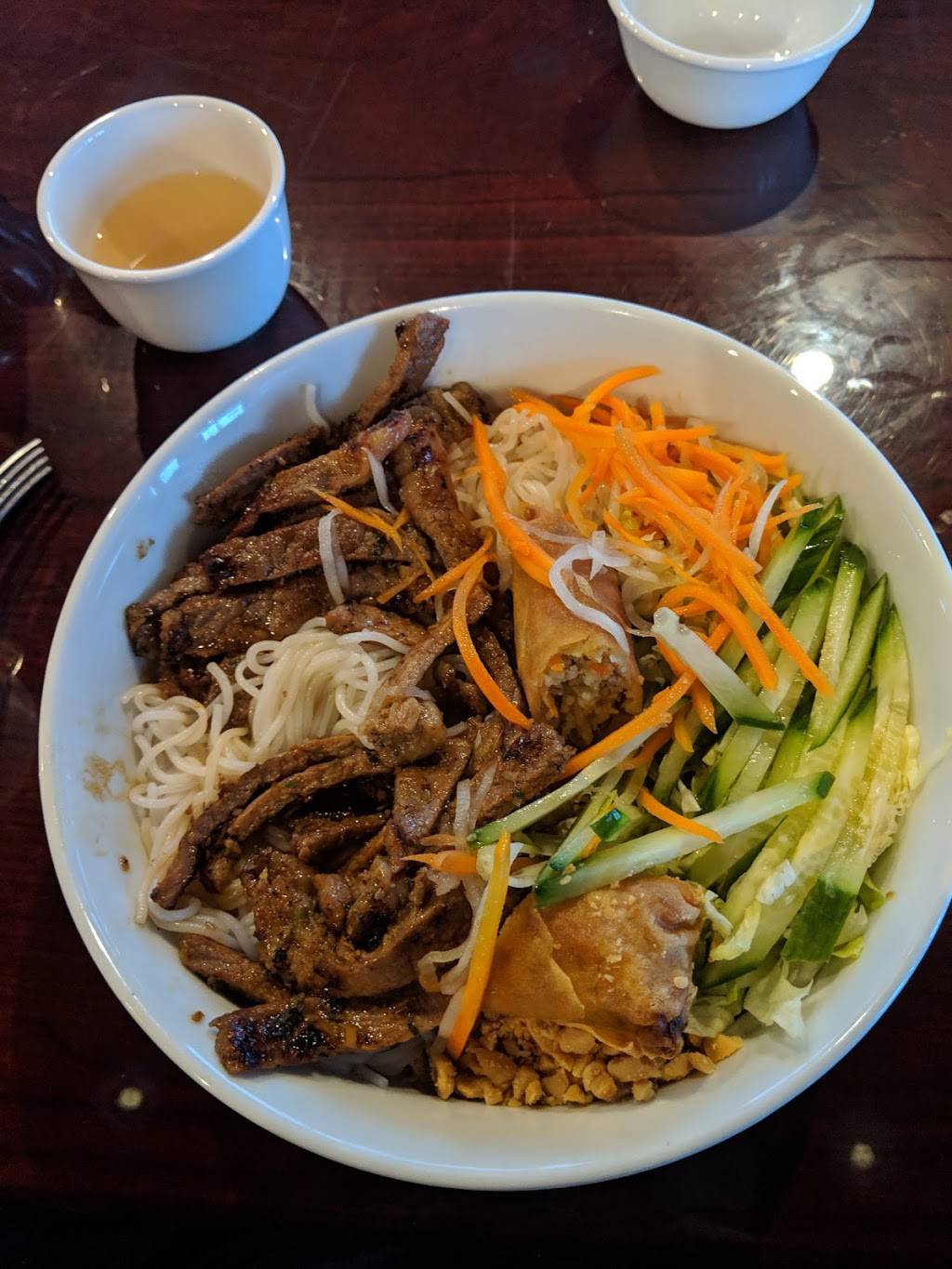 Pho Express | restaurant | 241 Three Springs Dr, Weirton, WV 26062, USA | 6813283048 OR +1 681-328-3048