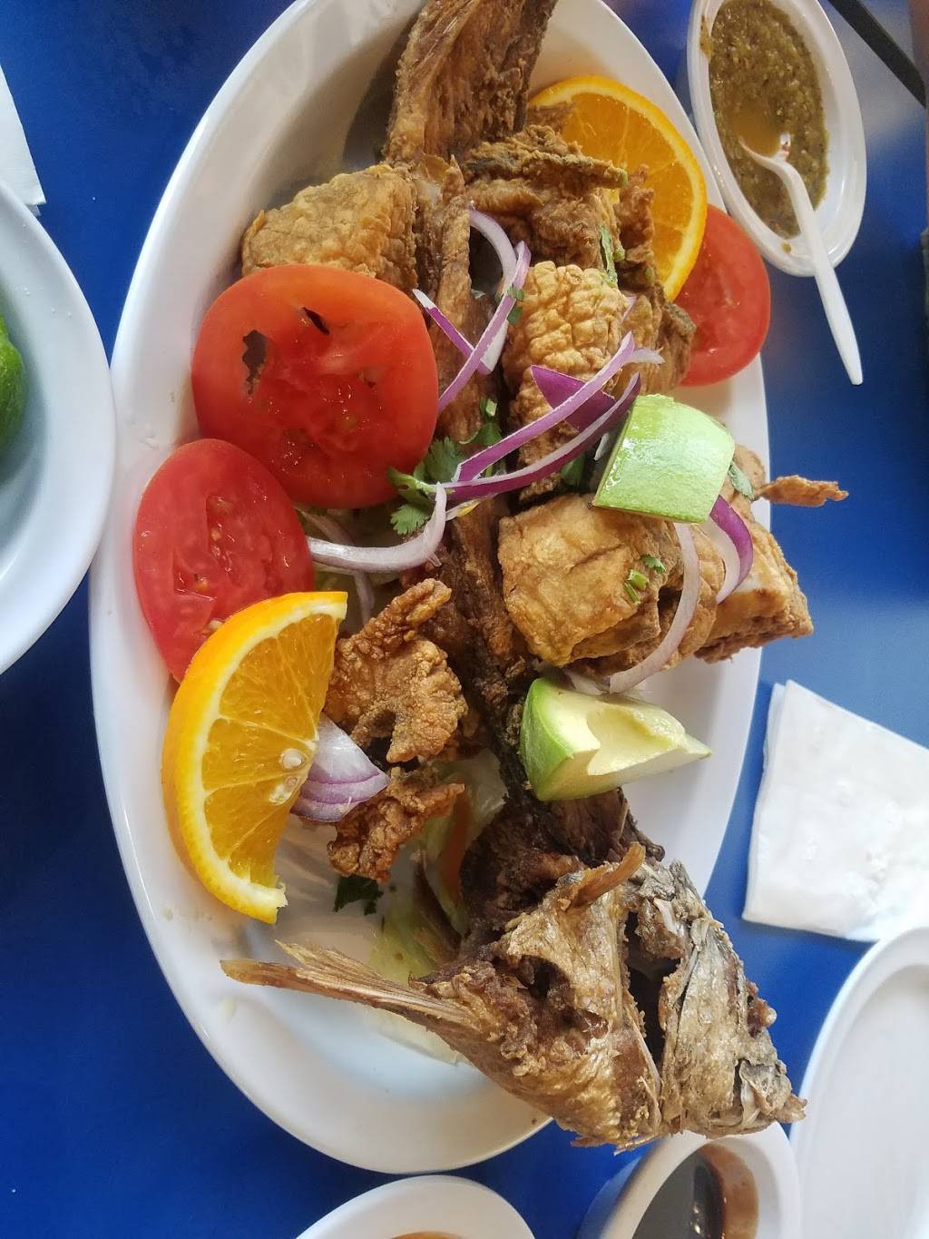 SEAFOOD Mariscos Mazatlan Paseo Del Rio | restaurant | Paseo del Río 6642, Río Tijuana 3a. Etapa, Rio Tijuana 3ra Etapa, 22226 Tijuana, B.C., Mexico | 016641046874 OR +52 664 104 6874