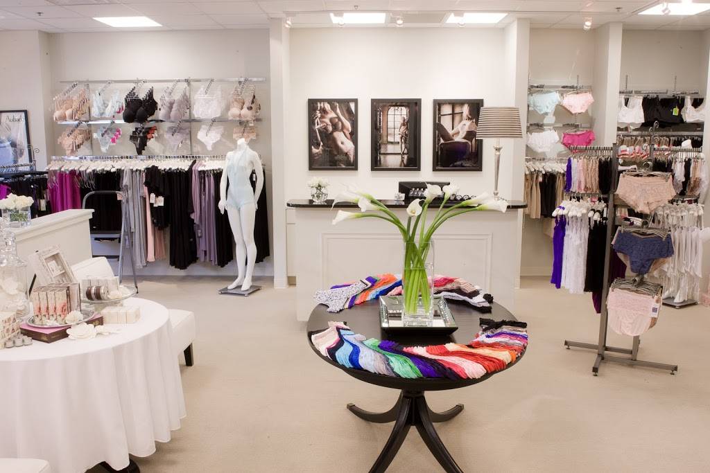 Muse Intimates | restaurant | 1876 Utica Square, Tulsa, OK 74114, USA | 9183923430 OR +1 918-392-3430