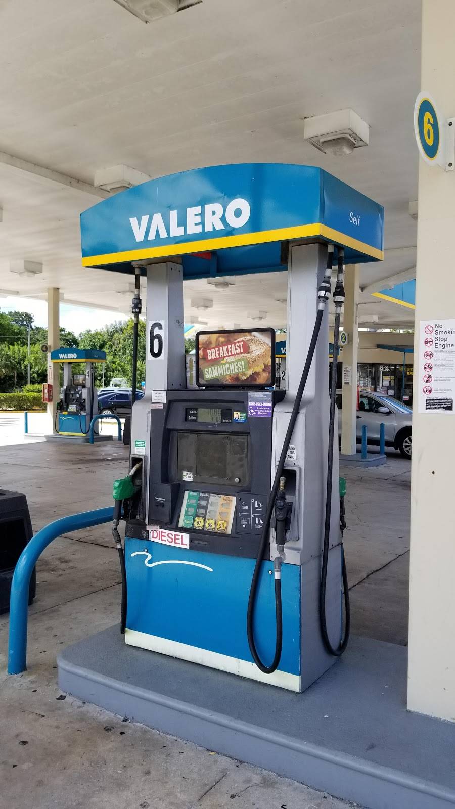 Valero | cafe | 2699 W Oakland Park Blvd, Oakland Park, FL 33311, USA | 9544846525 OR +1 954-484-6525