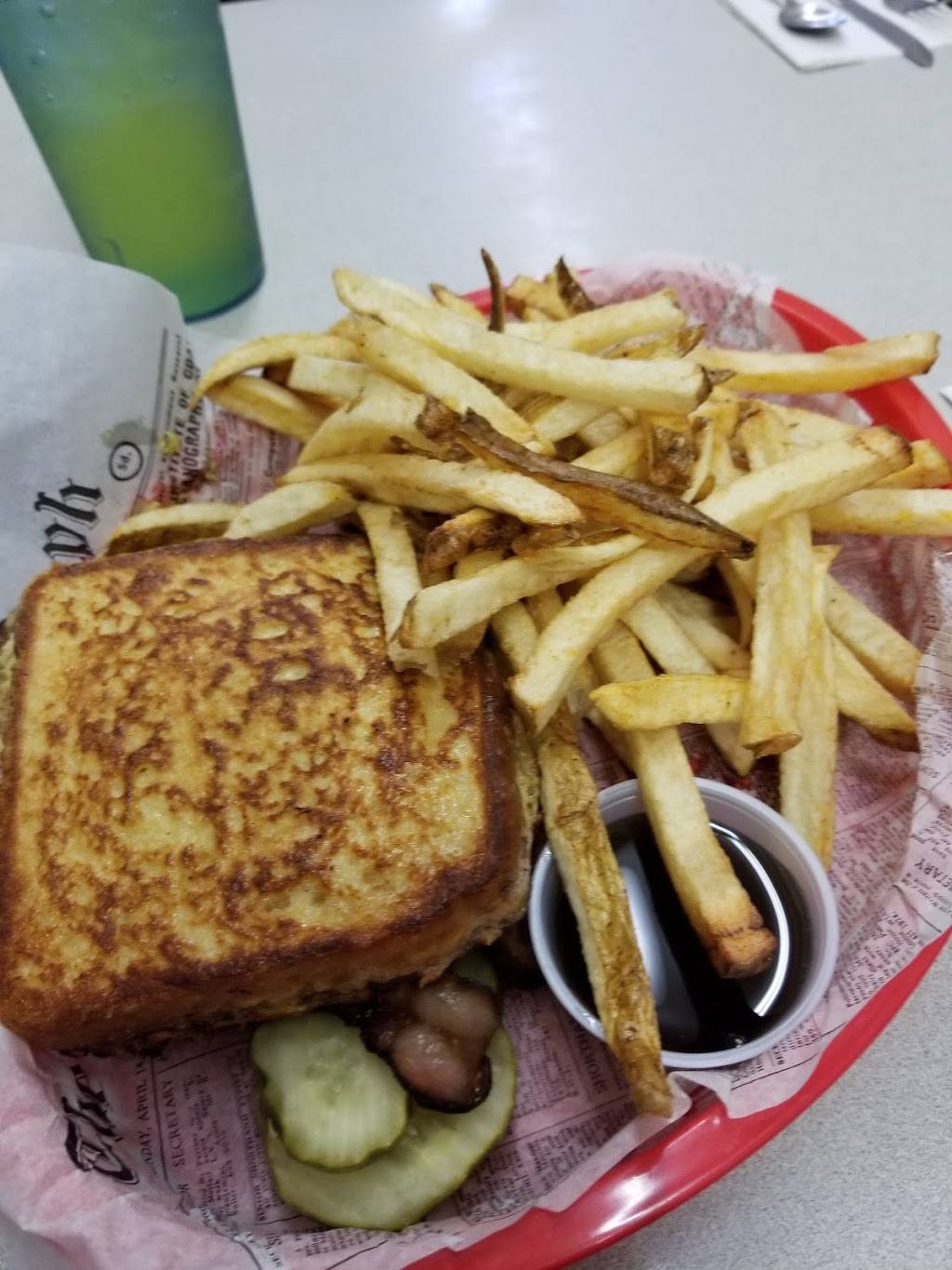 Big Daddys Burgers | restaurant | 2828 Piedmont Ave, Duluth, MN 55811, USA | 2187203181 OR +1 218-720-3181