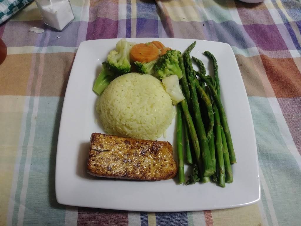 International | restaurant | 428 Elizabeth Ave, Elizabeth, NJ 07206, USA | 9086623463 OR +1 908-662-3463