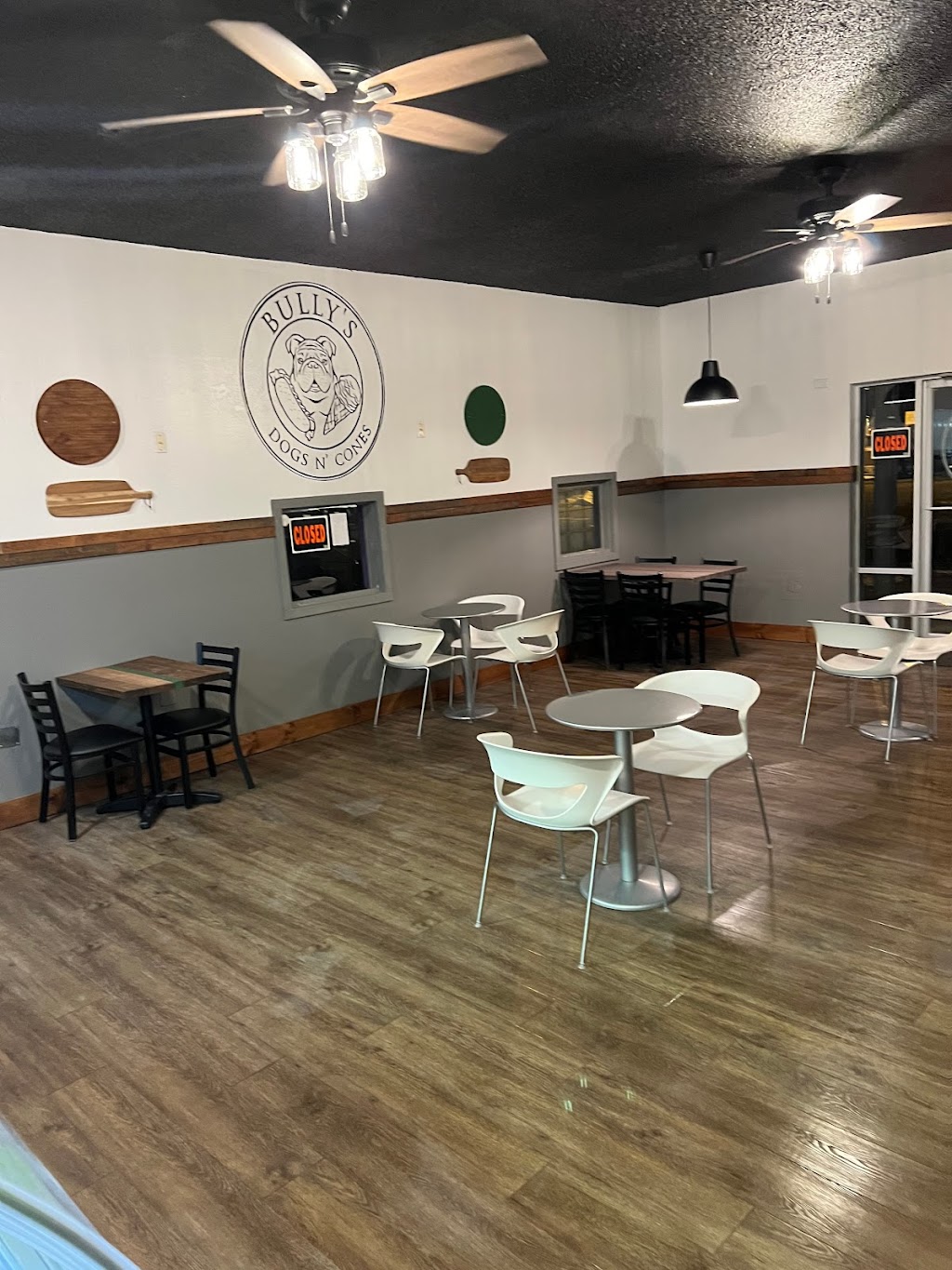 Bullys Dog and Cones | restaurant | 70 N Plains Rd Suite E, The Plains, OH 45780, USA | 7406770245 OR +1 740-677-0245