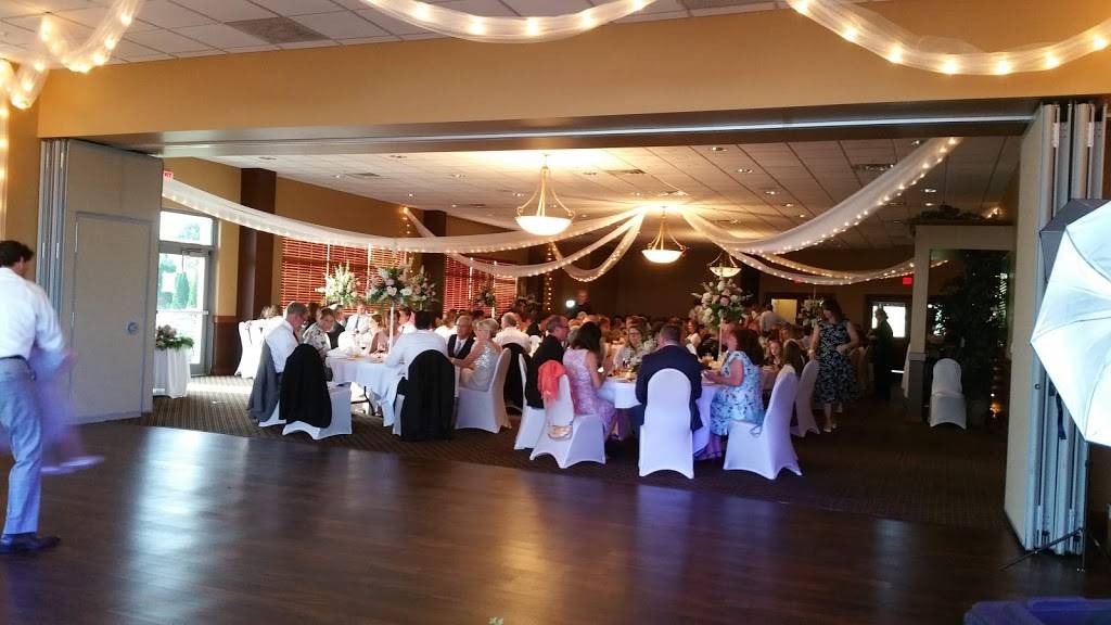 Glendarin Hills Golf Club | restaurant | 3333 Glendarin Way, Angola, IN 46703, USA | 2606243550 OR +1 260-624-3550