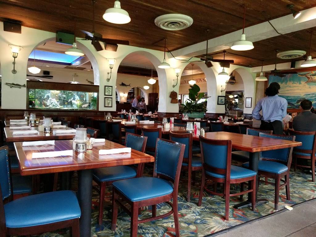 Pappas Seafood House | restaurant | 11301 I-45 N, Houston, TX 77037, USA | 2819999928 OR +1 281-999-9928