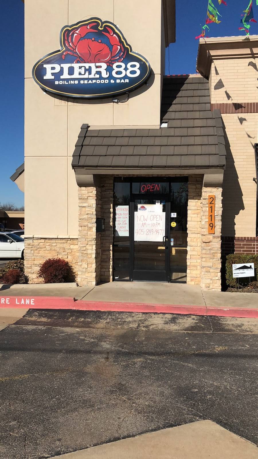 Pier 88 Boiling Seafood & Bar Village | restaurant | 2119 W Britton Rd, The Village, OK 73120, USA | 4058499477 OR +1 405-849-9477