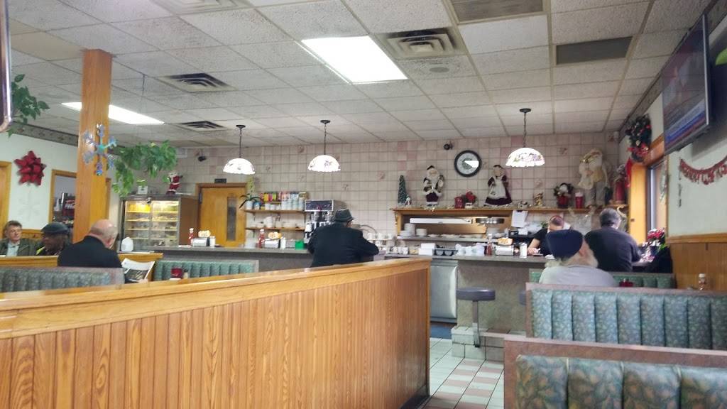 Golden Fox Restaurant | restaurant | 1115 Culver Rd, Rochester, NY 14609, USA | 5852886687 OR +1 585-288-6687