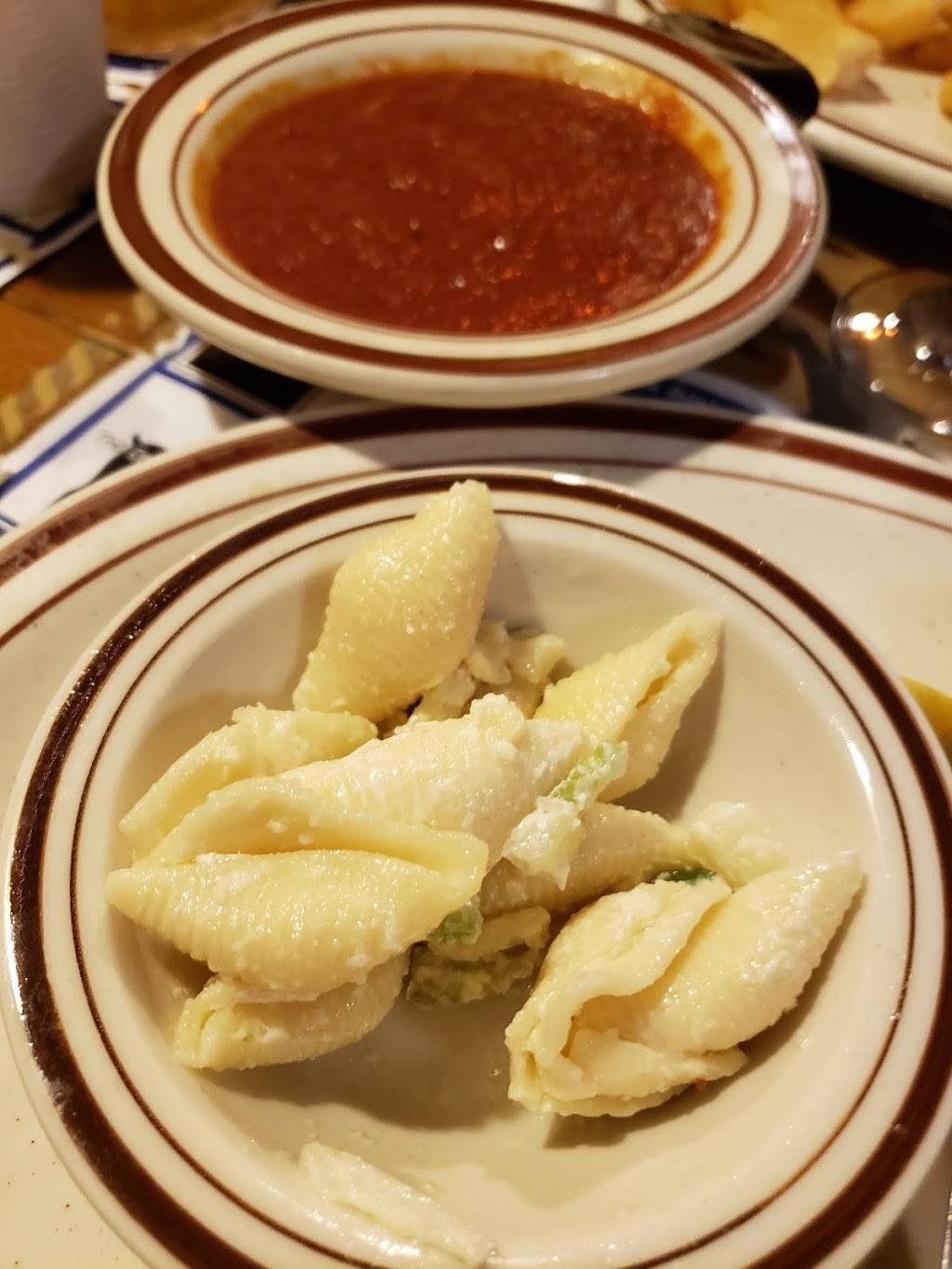 Corner Galley Restaurant | restaurant | 5411 Merrick Rd, Massapequa, NY 11758, USA | 5167989018 OR +1 516-798-9018