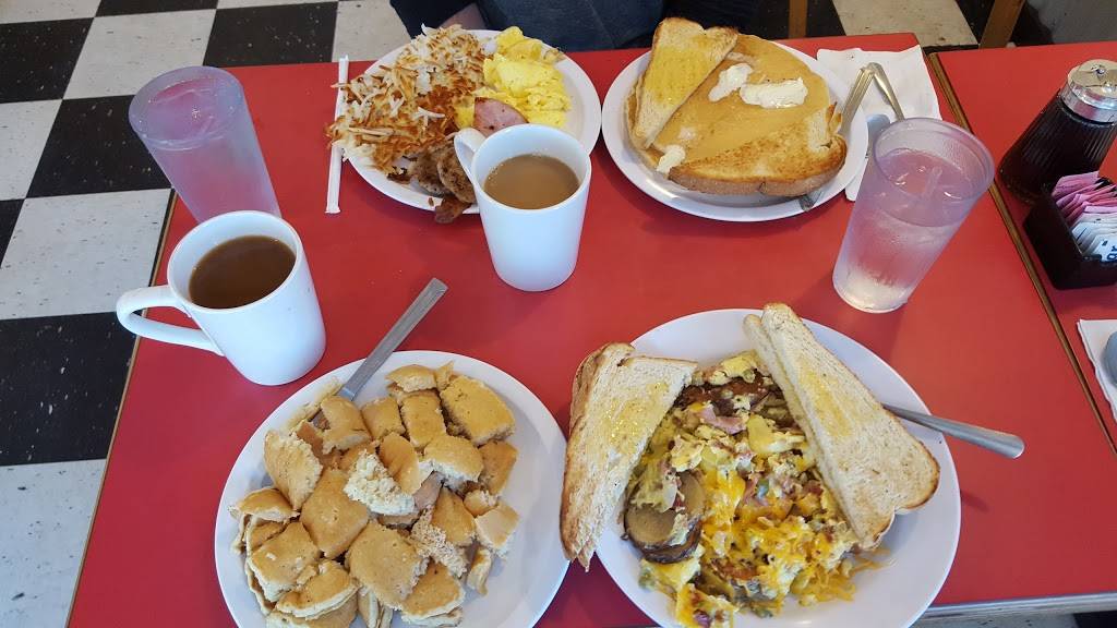 TOOTSIES DINER & CATERING | restaurant | 1125 W Hackley Ave, Muskegon, MI 49441, USA | 2317555005 OR +1 231-755-5005