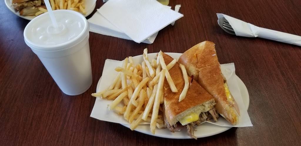 El Tinajon | restaurant | 3762 E Flamingo Rd, Las Vegas, NV 89121, USA | 7025312743 OR +1 702-531-2743