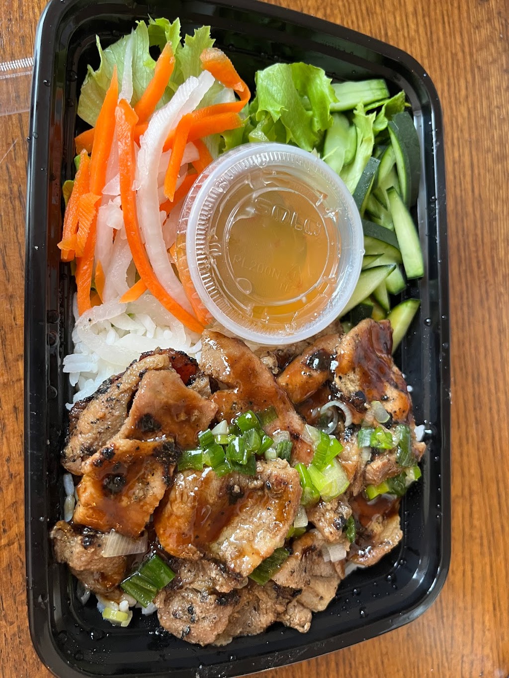 Banh Mi Oi - Foxborough | restaurant | 8 Wall St, Foxborough, MA 02035, USA | 7742155953 OR +1 774-215-5953