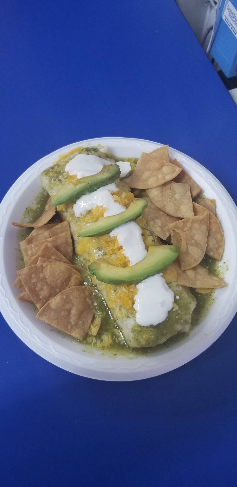 Junior’s Tacos | restaurant | 10417 S Prairie Ave, Inglewood, CA 90303, USA | 4243319330 OR +1 424-331-9330