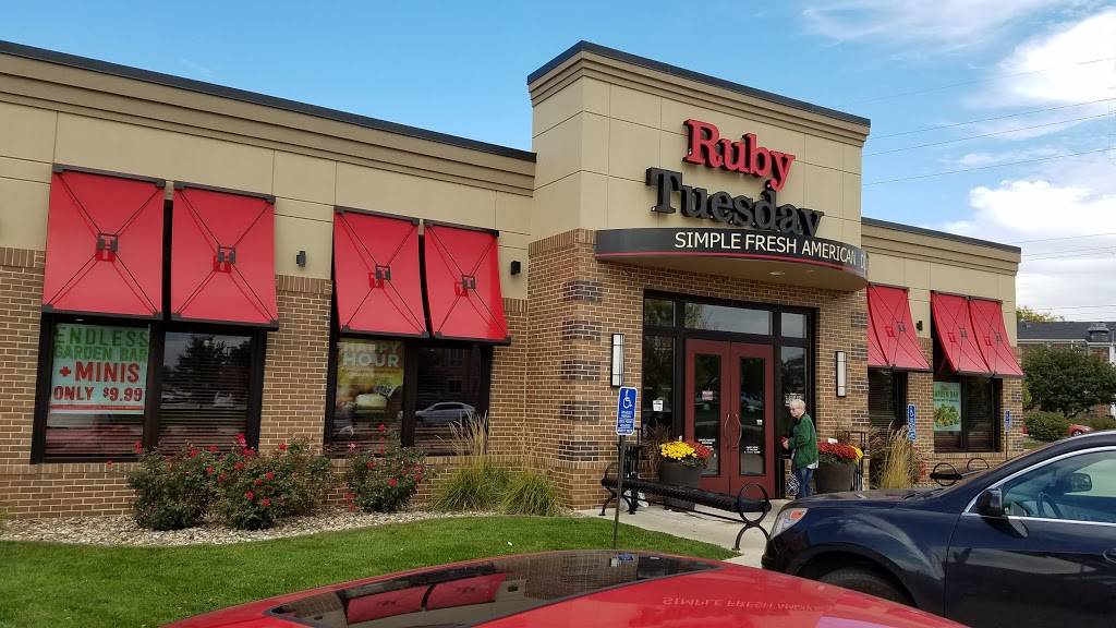 Ruby Tuesday | restaurant | 4900 86th St, Urbandale, IA 50322, USA | 5152784476 OR +1 515-278-4476