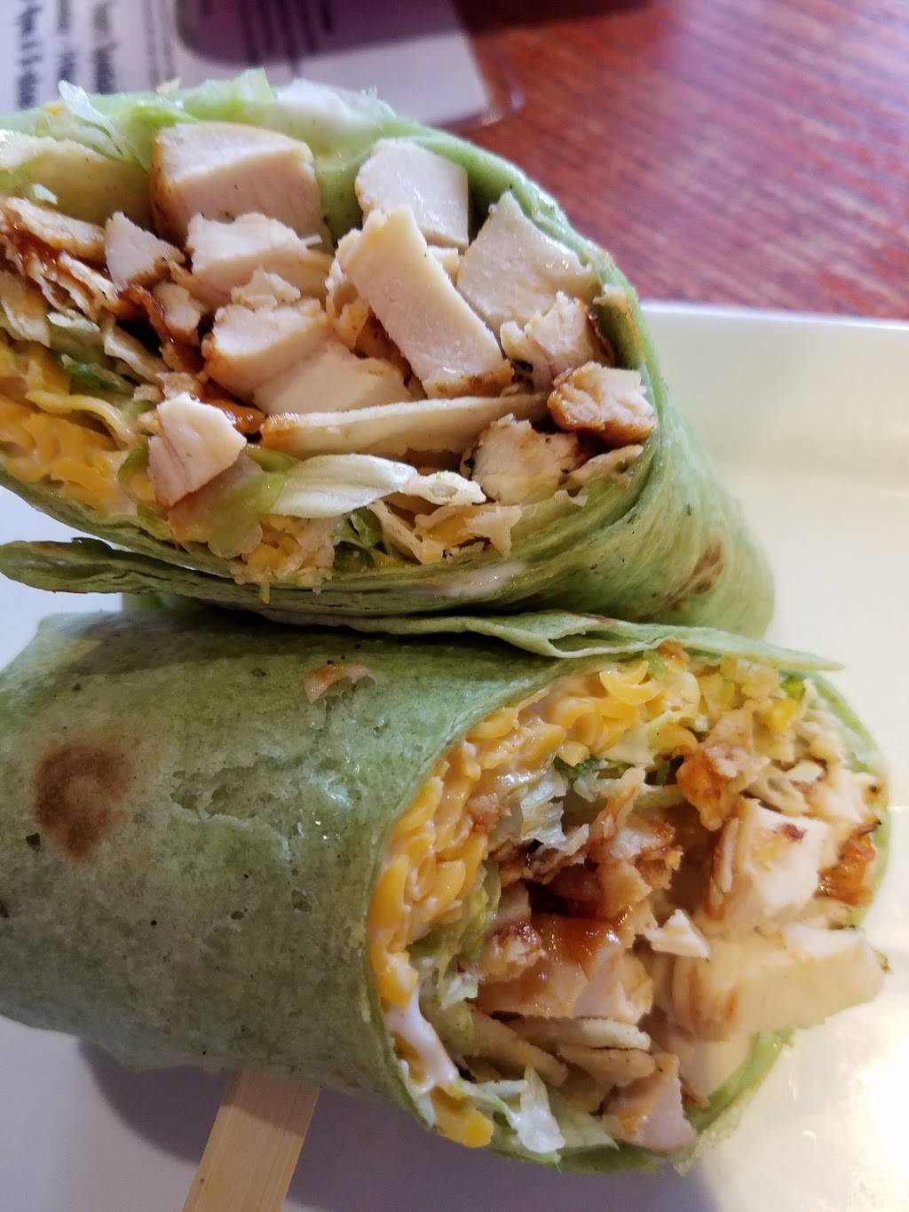 Red Robin Gourmet Burgers and Brews | restaurant | 3100 Main St #1500, Maumee, OH 43537, USA | 4198782944 OR +1 419-878-2944