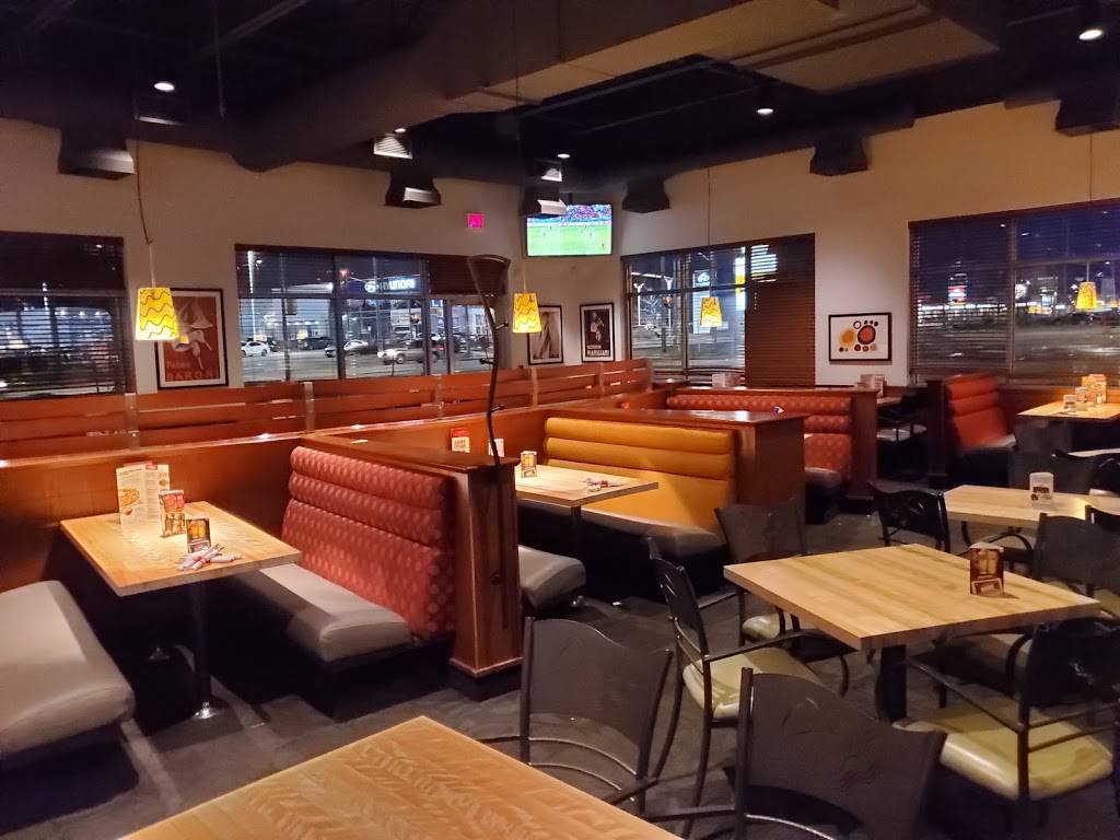 Boston Pizza | restaurant | 333 Ontario St, St. Catharines, ON L2R 5L3, Canada | 9056880273 OR +1 905-688-0273