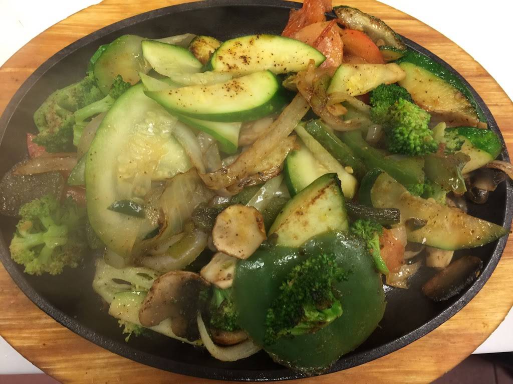 El Torito Mexican Grill | restaurant | 5450 Cairo Rd #1, Paducah, KY 42001, USA | 2704081815 OR +1 270-408-1815