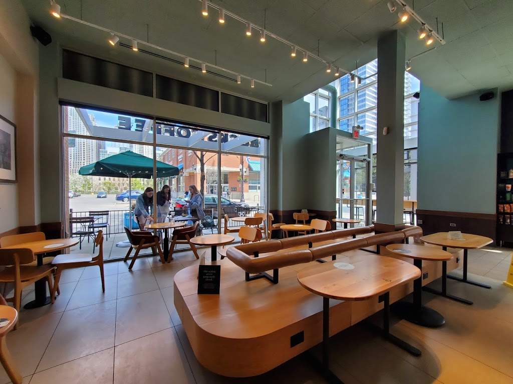 Starbucks | cafe | 116 S Halsted St, Chicago, IL 60661, USA | 3122263658 OR +1 312-226-3658