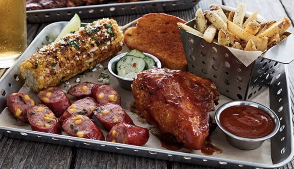 Chilis Grill & Bar | meal takeaway | 17643 Bruce B Downs Blvd, Tampa, FL 33647, USA | 8139030039 OR +1 813-903-0039