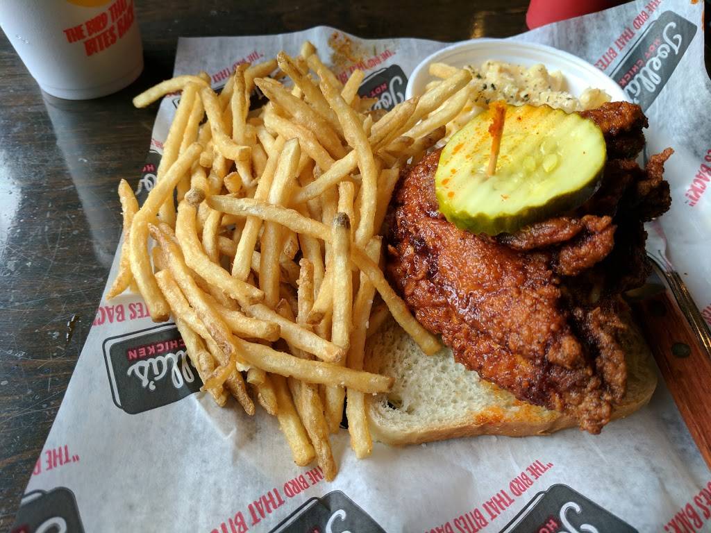 Joellas Hot Chicken Lexington | restaurant | 101 Cochran Rd, Lexington, KY 40502, USA | 8592699593 OR +1 859-269-9593