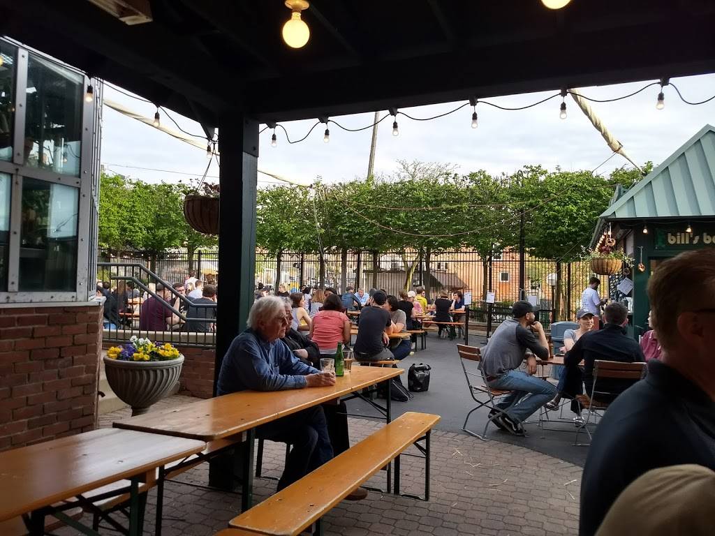 Bills Beer Garden | restaurant | 218 S Ashley St, Ann Arbor, MI 48104, USA | 7343698001 OR +1 734-369-8001