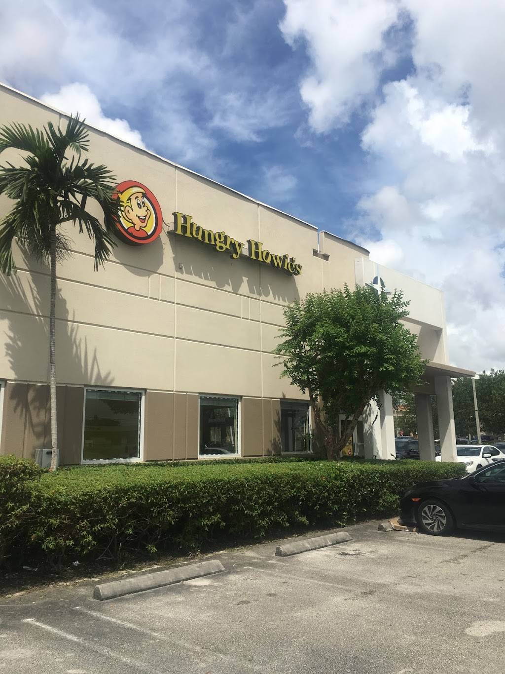 Hungry Howies Pizza | meal delivery | 6555 Nova Dr #312, Davie, FL 33317, USA | 9544246280 OR +1 954-424-6280