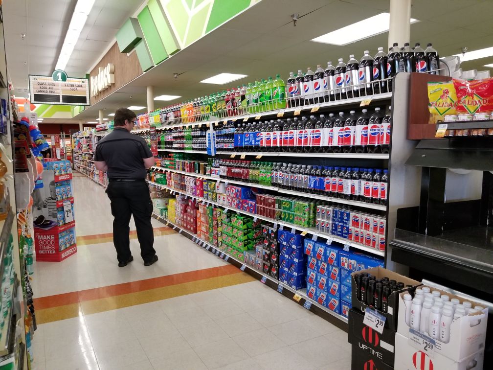 Save Mart | meal delivery | 1121 W Visalia Rd, Exeter, CA 93221, USA | 5595922635 OR +1 559-592-2635