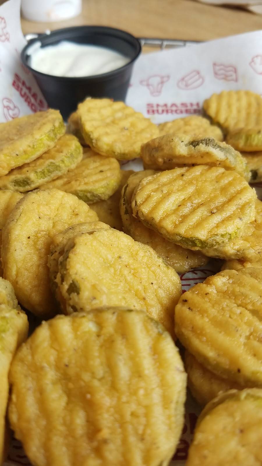 Smashburger | restaurant | 4752 Cornell Rd, Blue Ash, OH 45241, USA | 5133767565 OR +1 513-376-7565