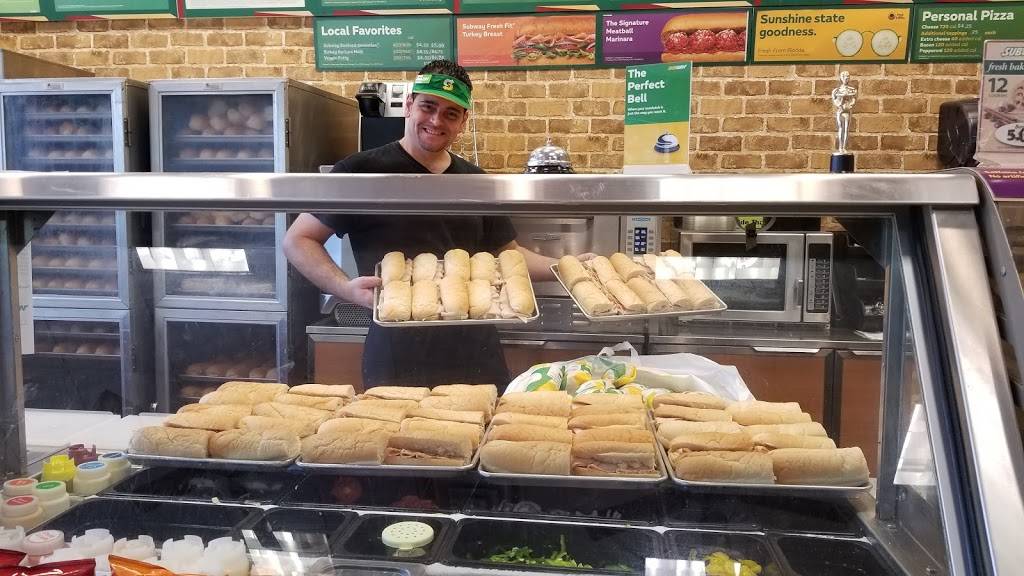 Subway Restaurants | restaurant | 14308 Spring Hill Dr, Spring Hill, FL 34609, USA | 3527998974 OR +1 352-799-8974