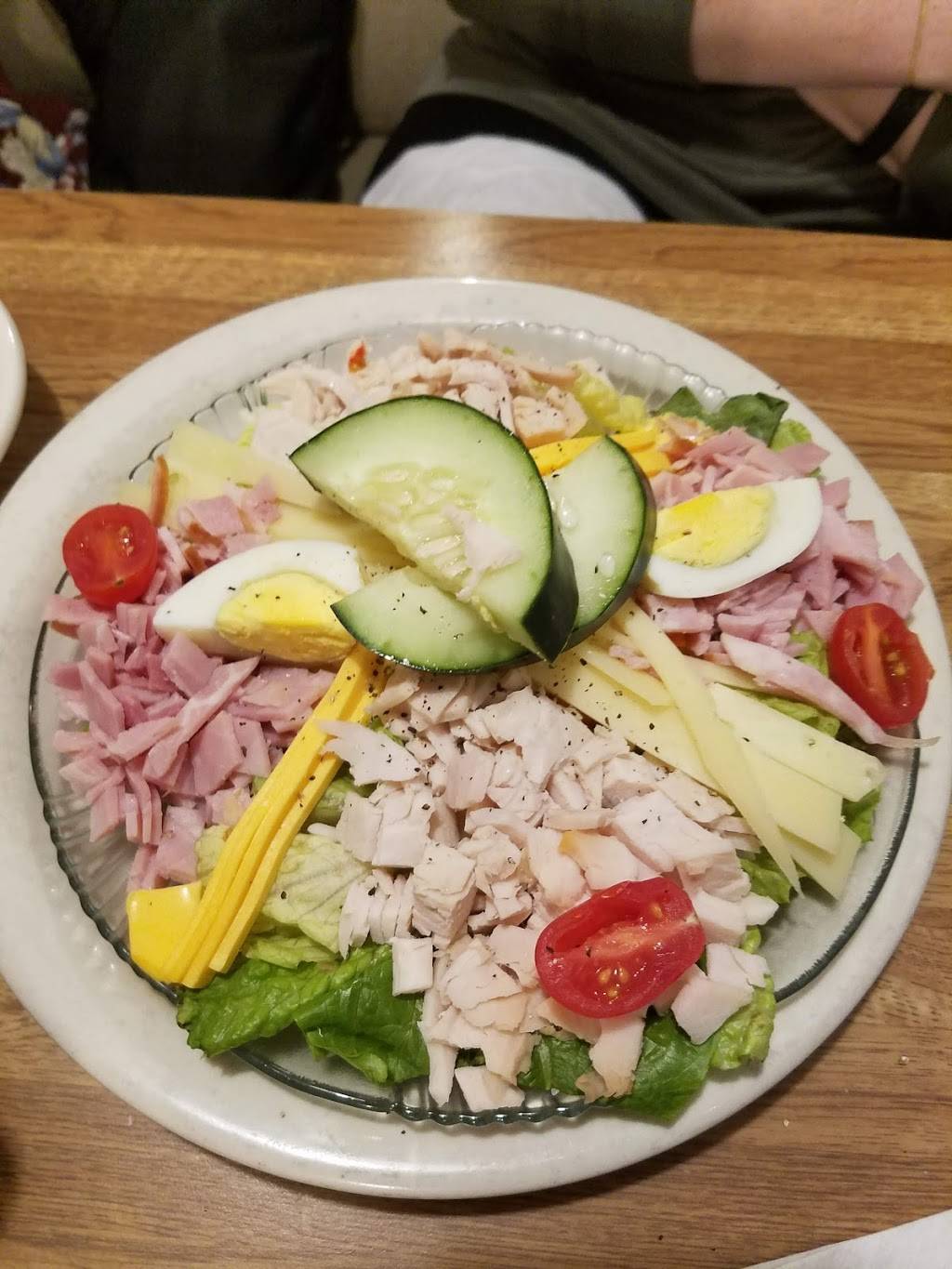 Mr Nicks | restaurant | 1926 West Rd, Trenton, MI 48183, USA | 7346710990 OR +1 734-671-0990